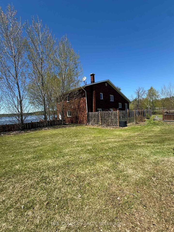 Property Photo: 86 Township Park Road ON K0J 1T0