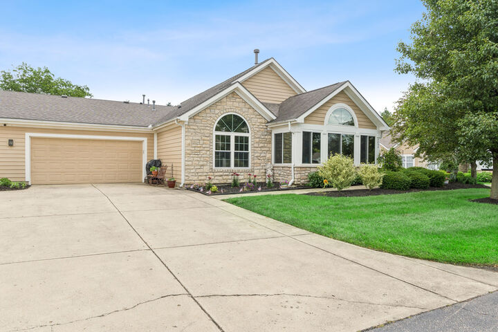 Property Photo: 2690 Prestwick Village Circle OH 45503