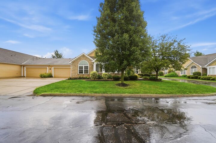 Property Photo: 2690 Prestwick Village Circle OH 45503