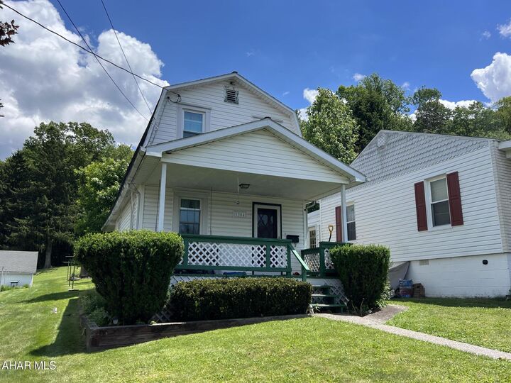Property Photo: 1304 Hamilton Avenue PA 16686