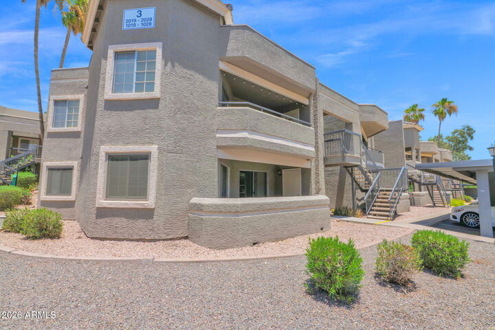 Property Photo: 1720 E Thunderbird Road 1019 AZ 85022
