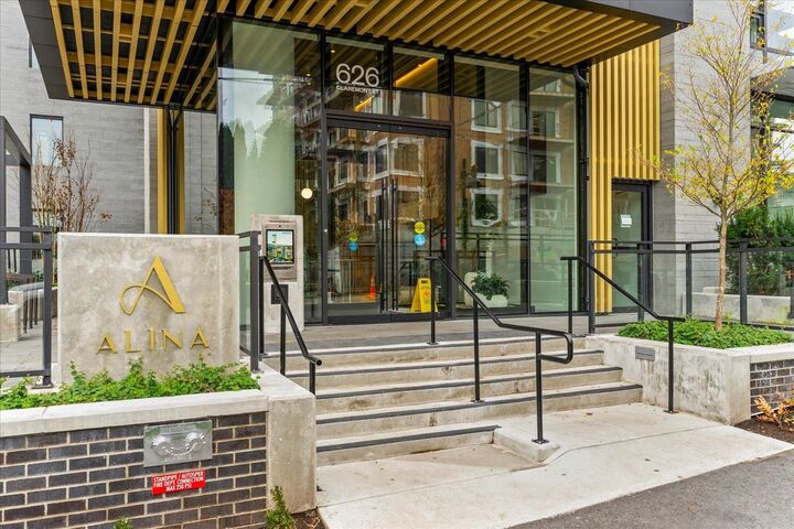 Property Photo: 626 Claremont Street 2010 BC V3J 0T1