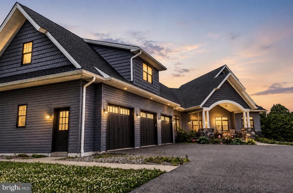 Property Photo: 410 Walnuttown Road PA 19522