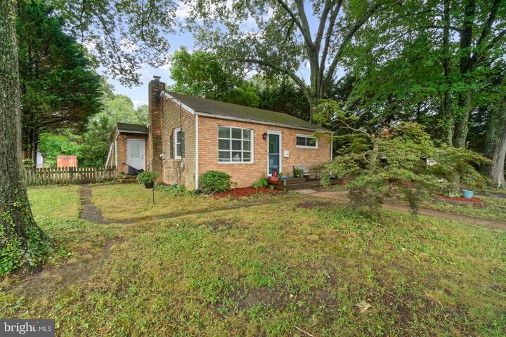 Property Photo: 10 Winding Woods Way MD 21122