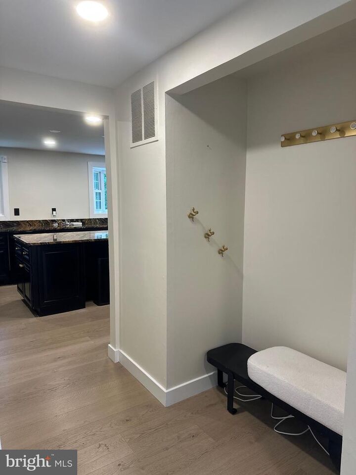 Property Photo: 2289 Dosinia Court VA 20191