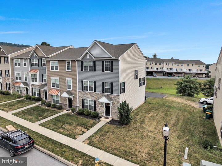 Property Photo:  5100 Laurel Valley Lane  PA 17025 