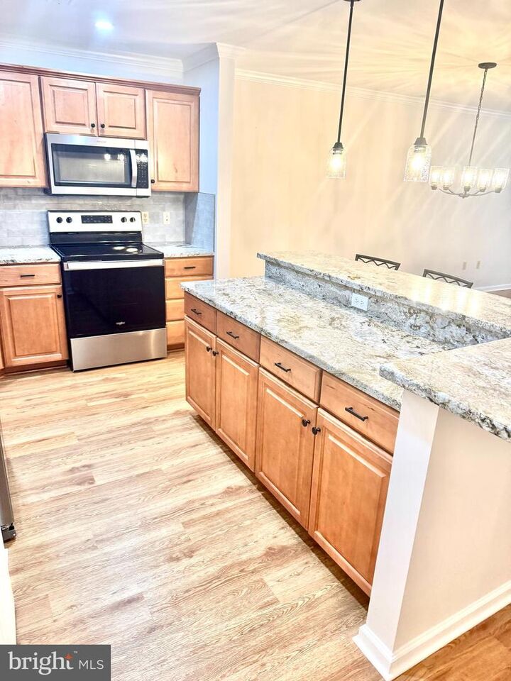 Property Photo:  1101 S Schumaker Drive 108  MD 21804 