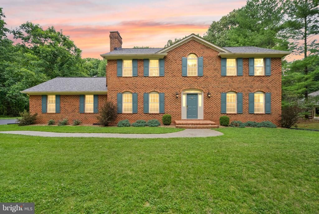 Property Photo:  4554 Canter Ln  VA 20187 