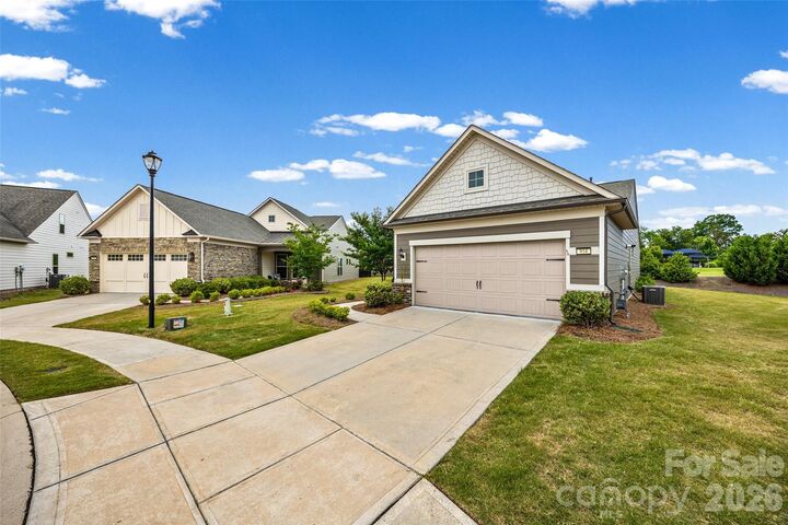 Property Photo: 954 Sunrise Lane SC 29715