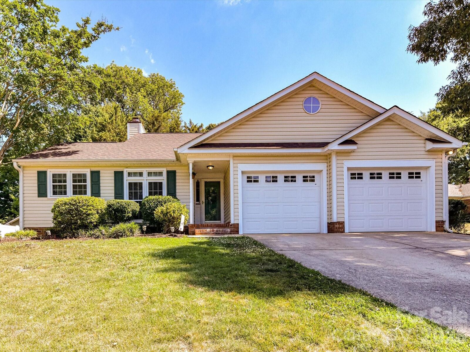 Property Photo:  3616 Still Oaks Court NW  NC 28027 