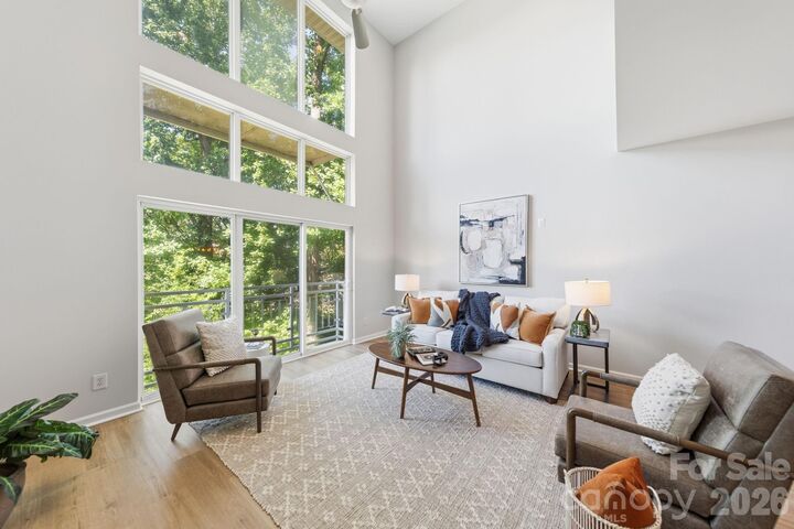 Property Photo: 3825 Picasso Court NC 28205