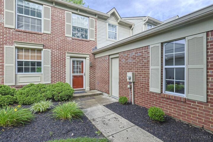 Property Photo:  5557 Kiplington Drive  OH 45239 