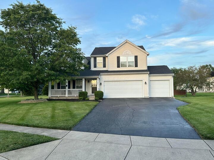 Property Photo:  868 Quarry Park Drive  OH 43068 