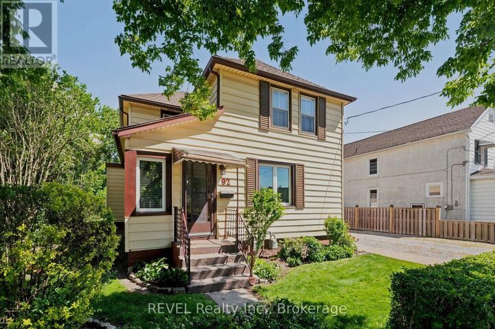 92 Saint Arnaud Street — photo 1