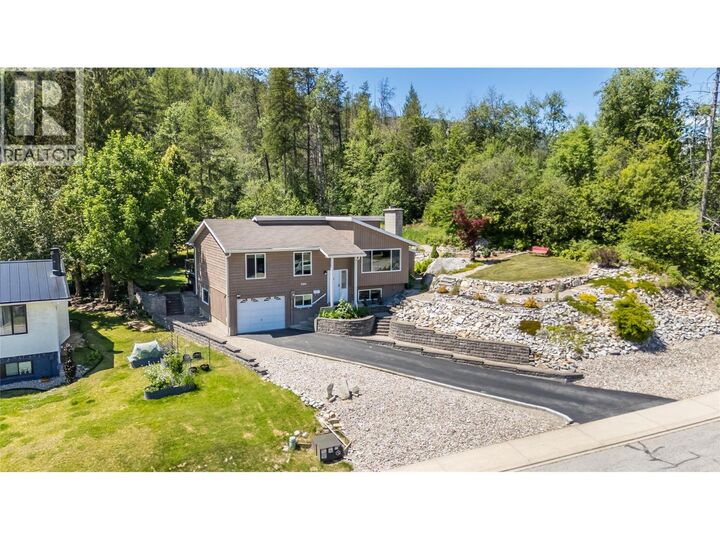 Property Photo:  3404 Southridge Drive  BC V1N 4A7 