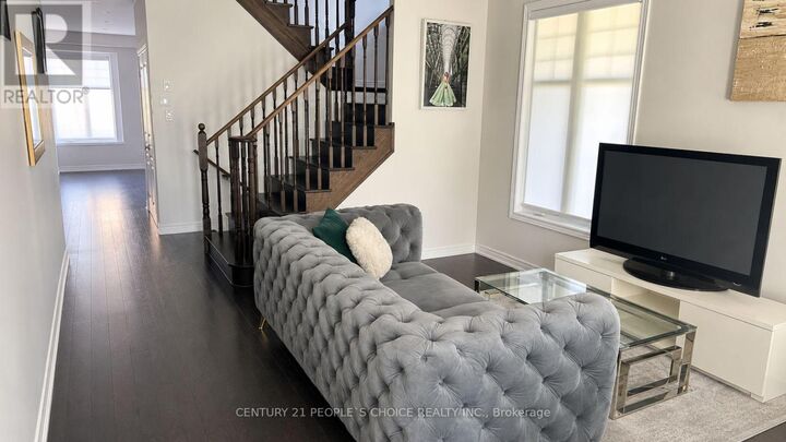 Property Photo:  63 Borrelli Drive  ON L6Y 5W9 