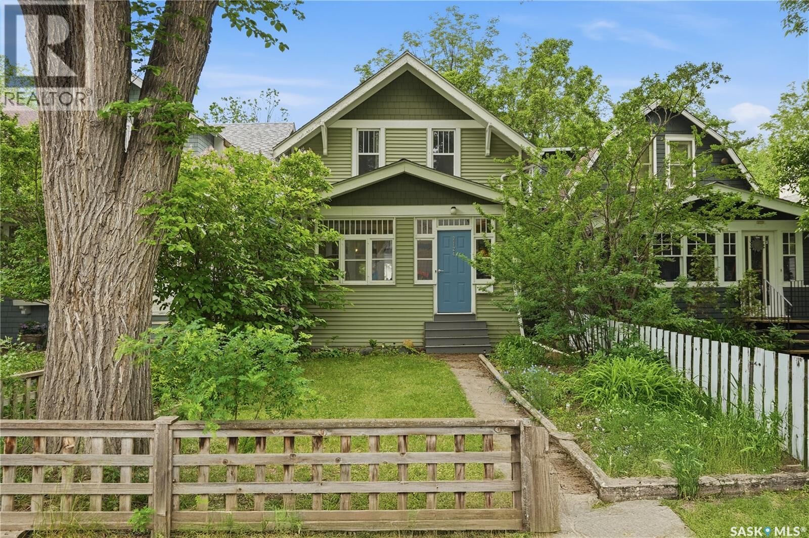 Property Photo: 2124 Argyle Street SK S4T 3S9