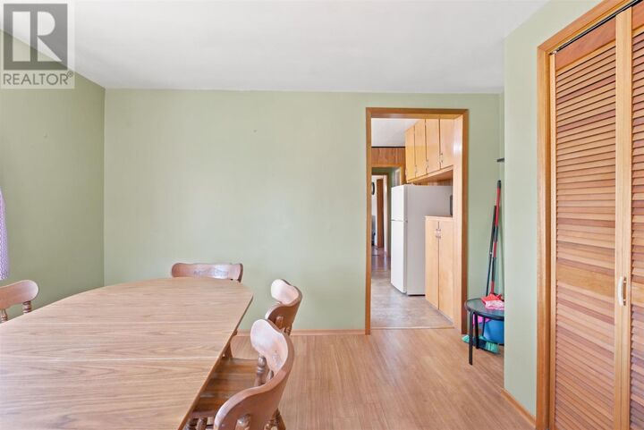 Property Photo:  28 Queen Ave  ON P0R 1B0 