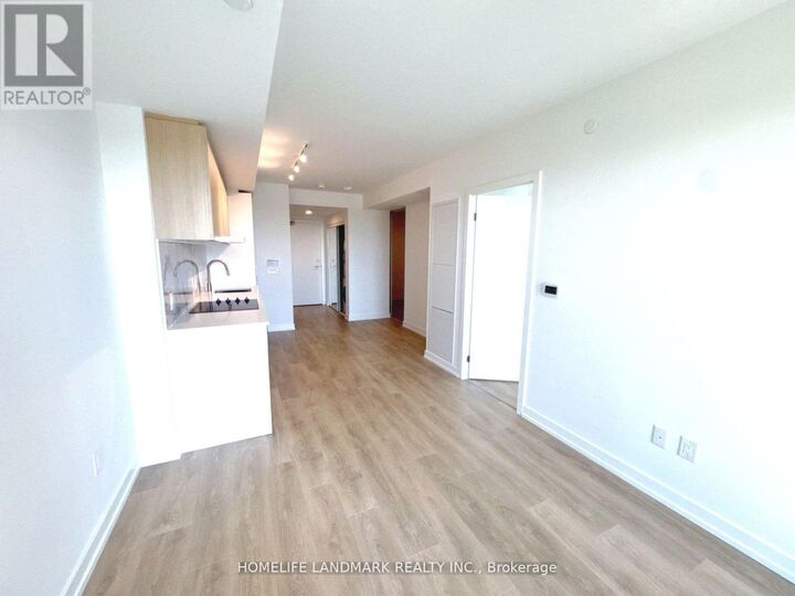 Property Photo:  1100 Sheppard Avenue West 616  ON M3J 0H1 
