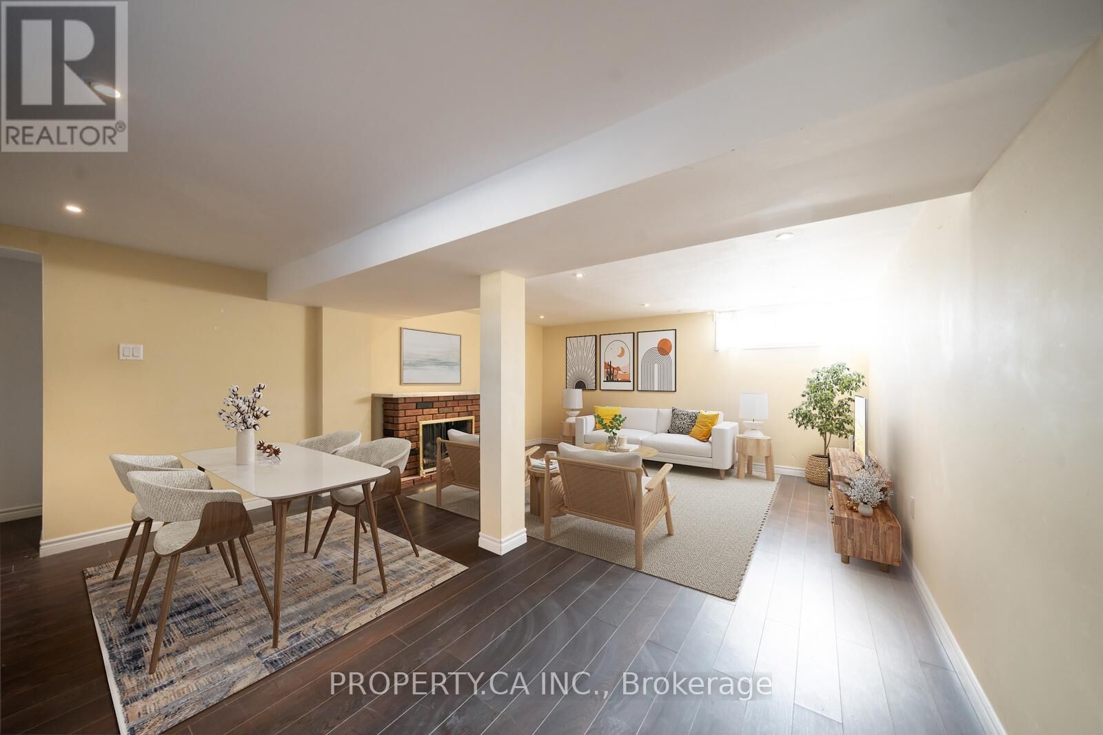 Property Photo:  46 Shrewsbury Square Lower  ON M1T 1L2 