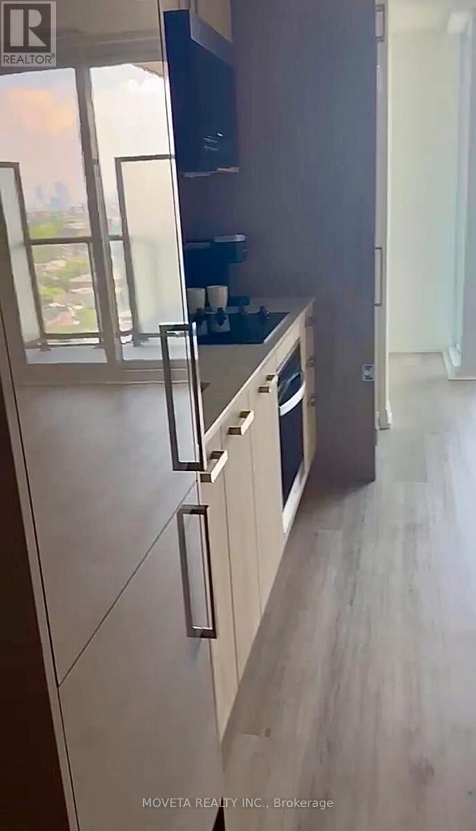 Property Photo:  280 Dundas Street West 1401  ON M5T 0E3 