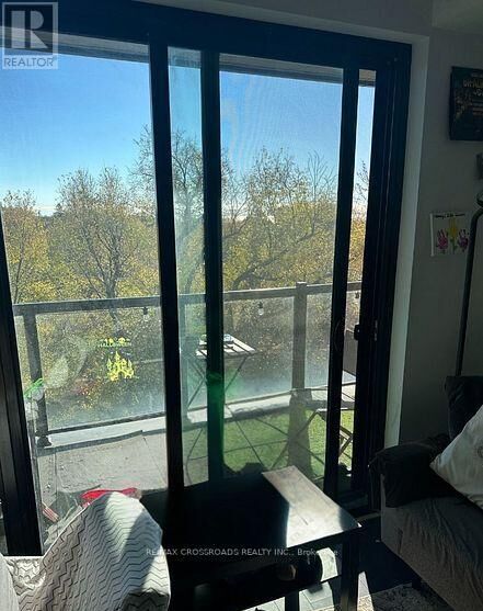Property Photo: 2799 Kingston Road 628 ON M1M 1N1