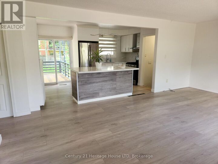 Property Photo: 6500 Hawkins Street ON L2G 3B7