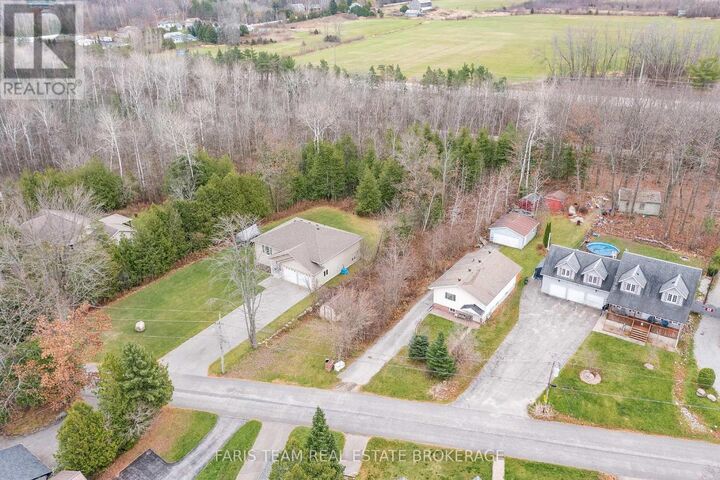 Property Photo:  121 Mitchells Beach Road  ON L0K 2A0 