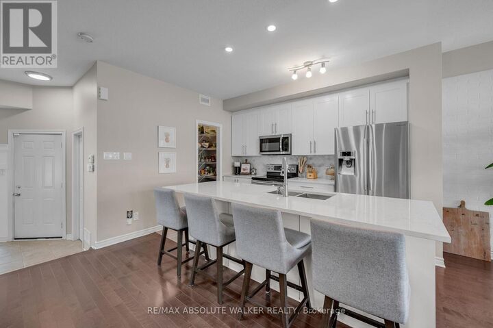 Property Photo:  400 Gerry Lalonde Drive  ON K4A 0X2 