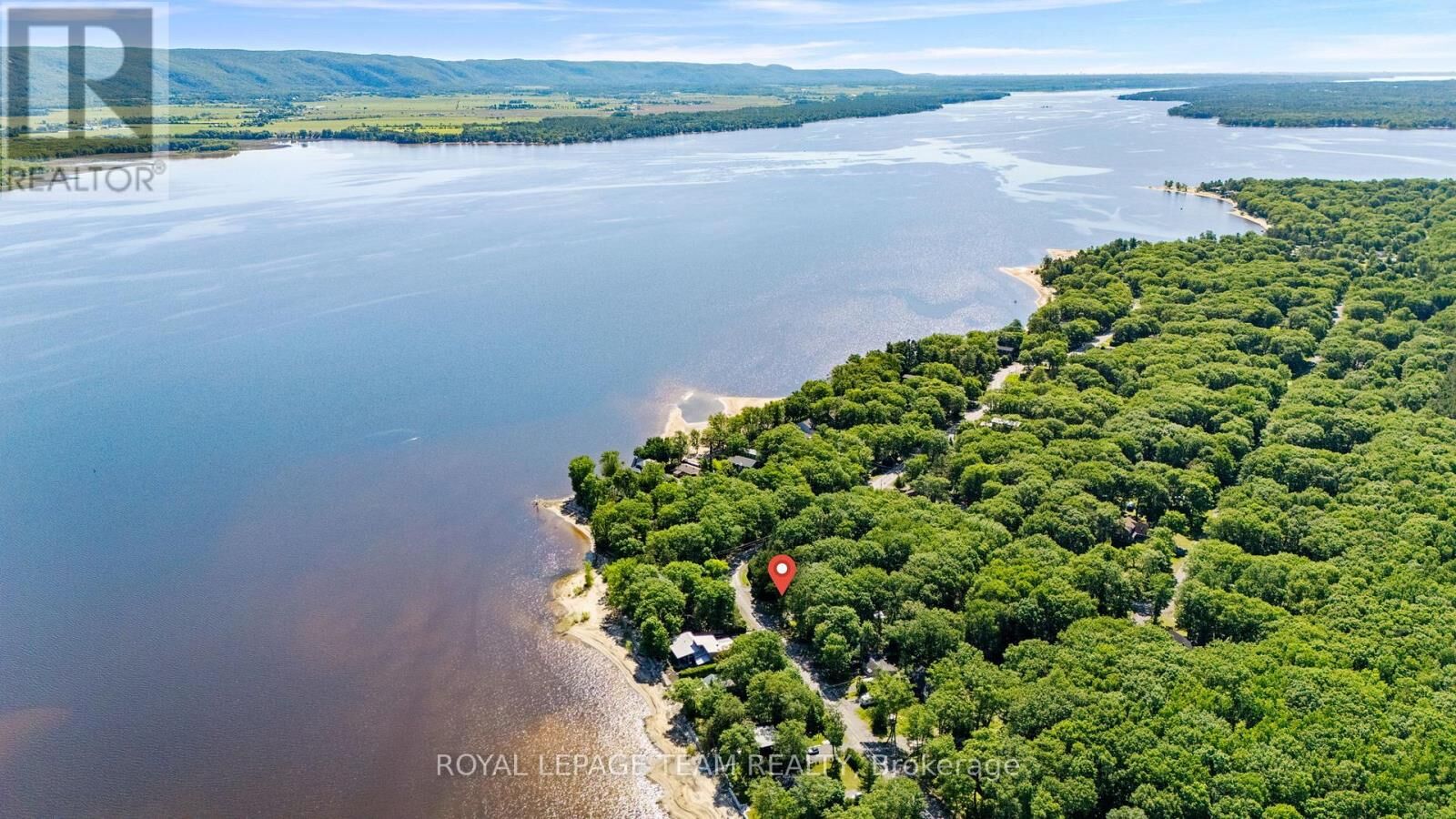 Property Photo:  675 Bayview Drive  ON K0A 3M0 