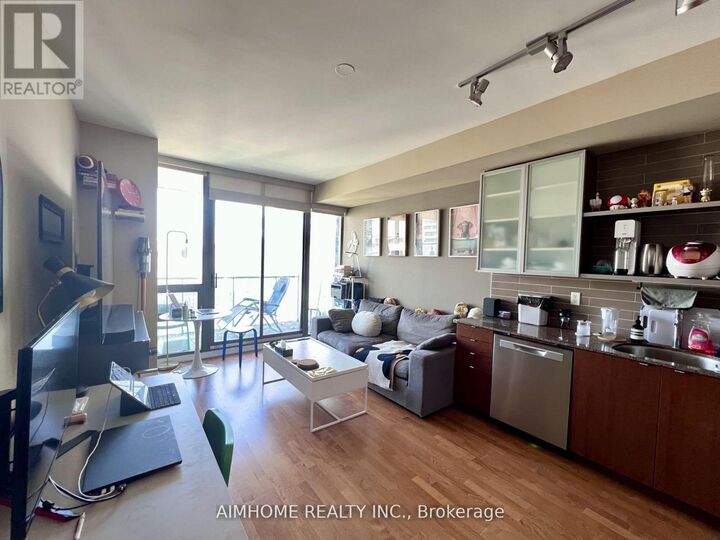 Property Photo: 33 Lombard Street 2505 ON M5C 3H8