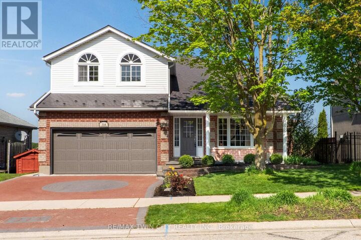 Property Photo:  314 Old Chicopee Trail  ON N2A 4C8 