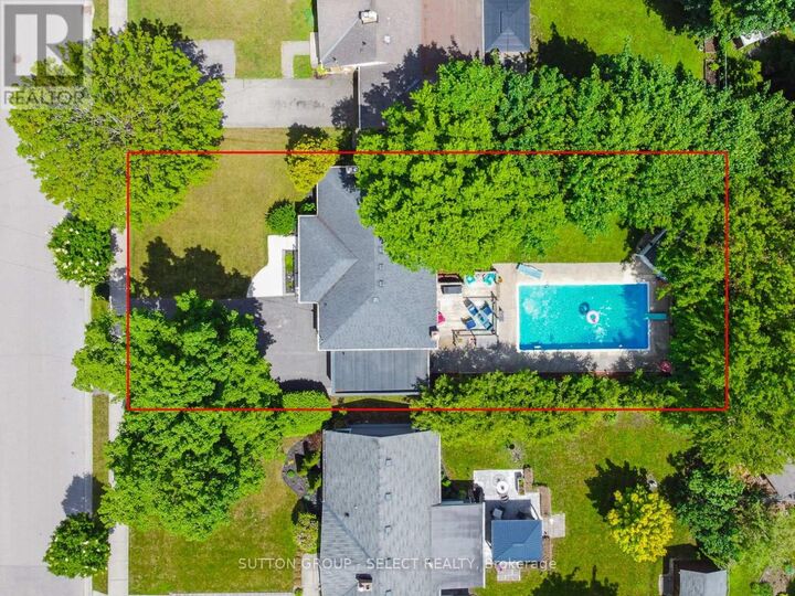 Property Photo:  65 Broadway Avenue  ON N6P 1A9 