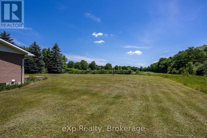 Property Photo:  119 Douglas Street  ON N0H 2V0 