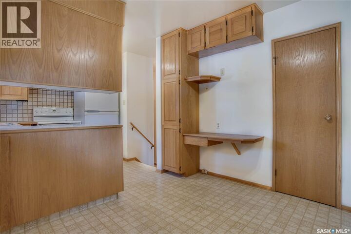 Property Photo: 1701 Prince Of Wales Avenue SK S7K 3E6
