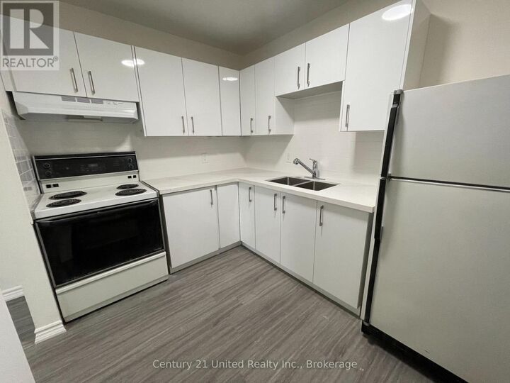 Property Photo: 174.5 Hunter Street West 9 ON K9H 2L2