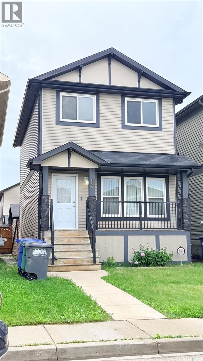 Property Photo:  444 Coad Manor  SK S7R 0K2 