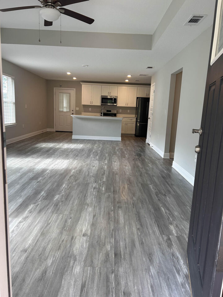 Property Photo:  3154 Maple Street  FL 32539 