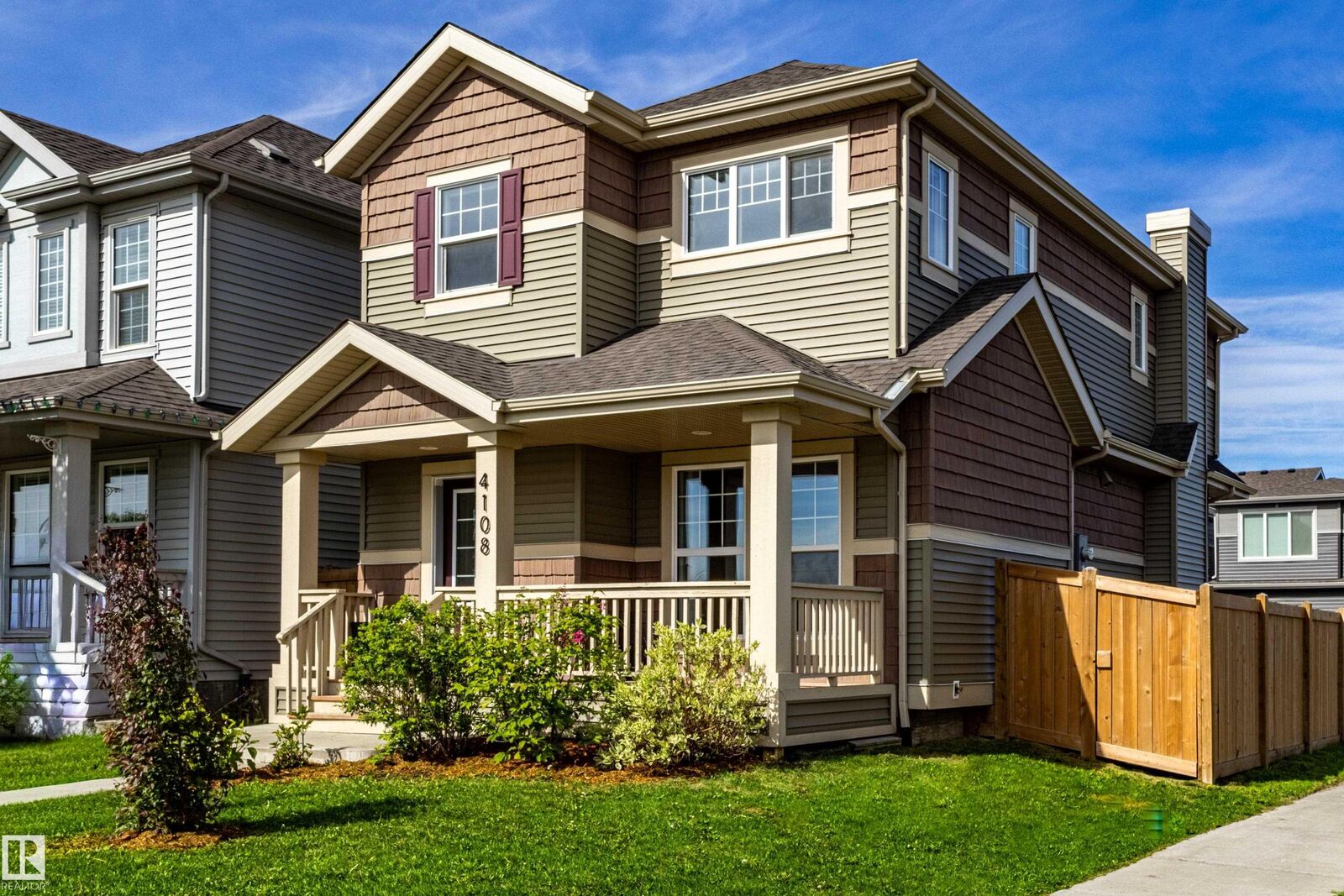 Property Photo: 4108 Chappelle Green SW AB T6W 4M5