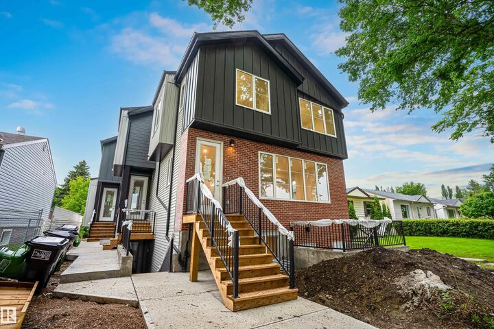 Property Photo:  9747 65 Avenue NW  AB T6E 0K5 