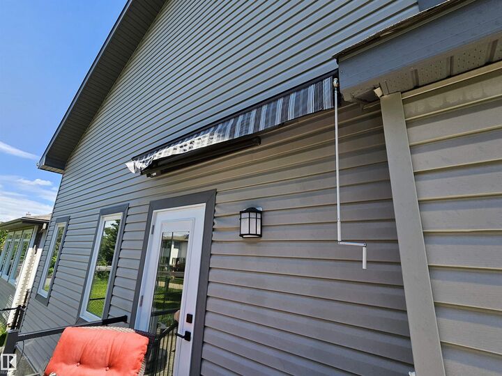 Property Photo: 2322 Rutherford Way SW AB T6W 1P4