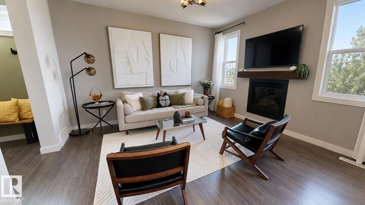 70 Hazelwood Lane — photo 1