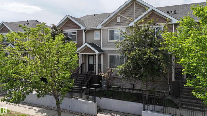 Property Photo:  13810 166 Avenue NW 8  AB T6V 0K4 