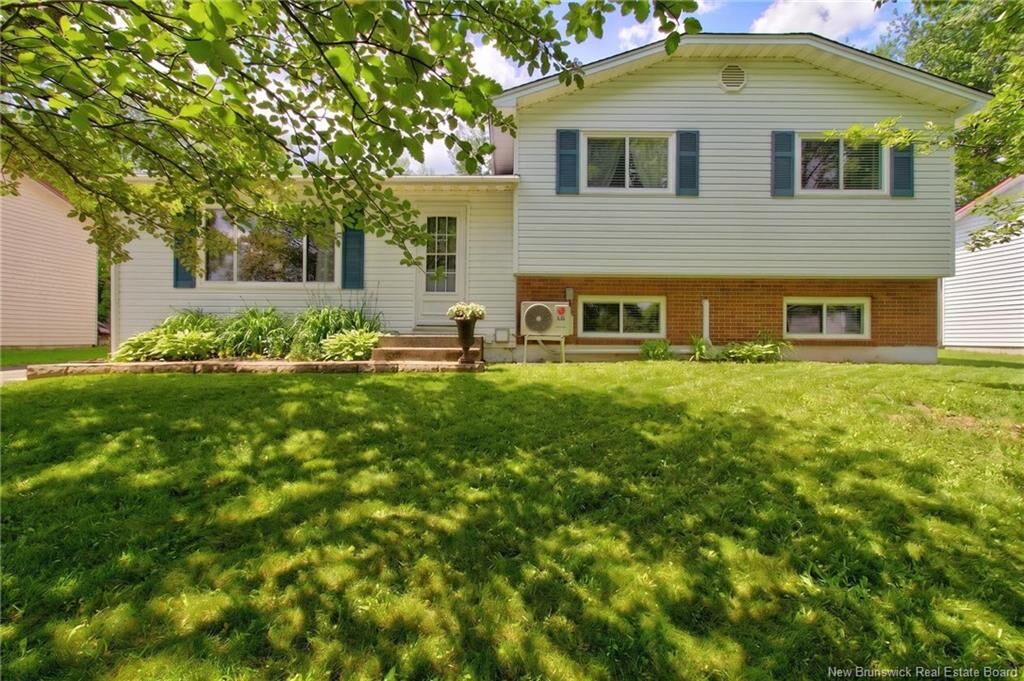 Photo de la propriété: 26 Goldsboro Avenue NB E1B 4K4