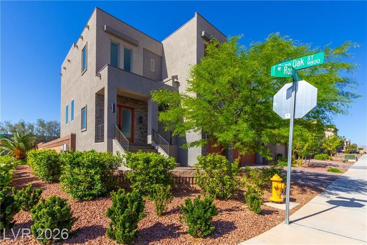 Property Photo: 5707 Robin Ridge Avenue NV 89141