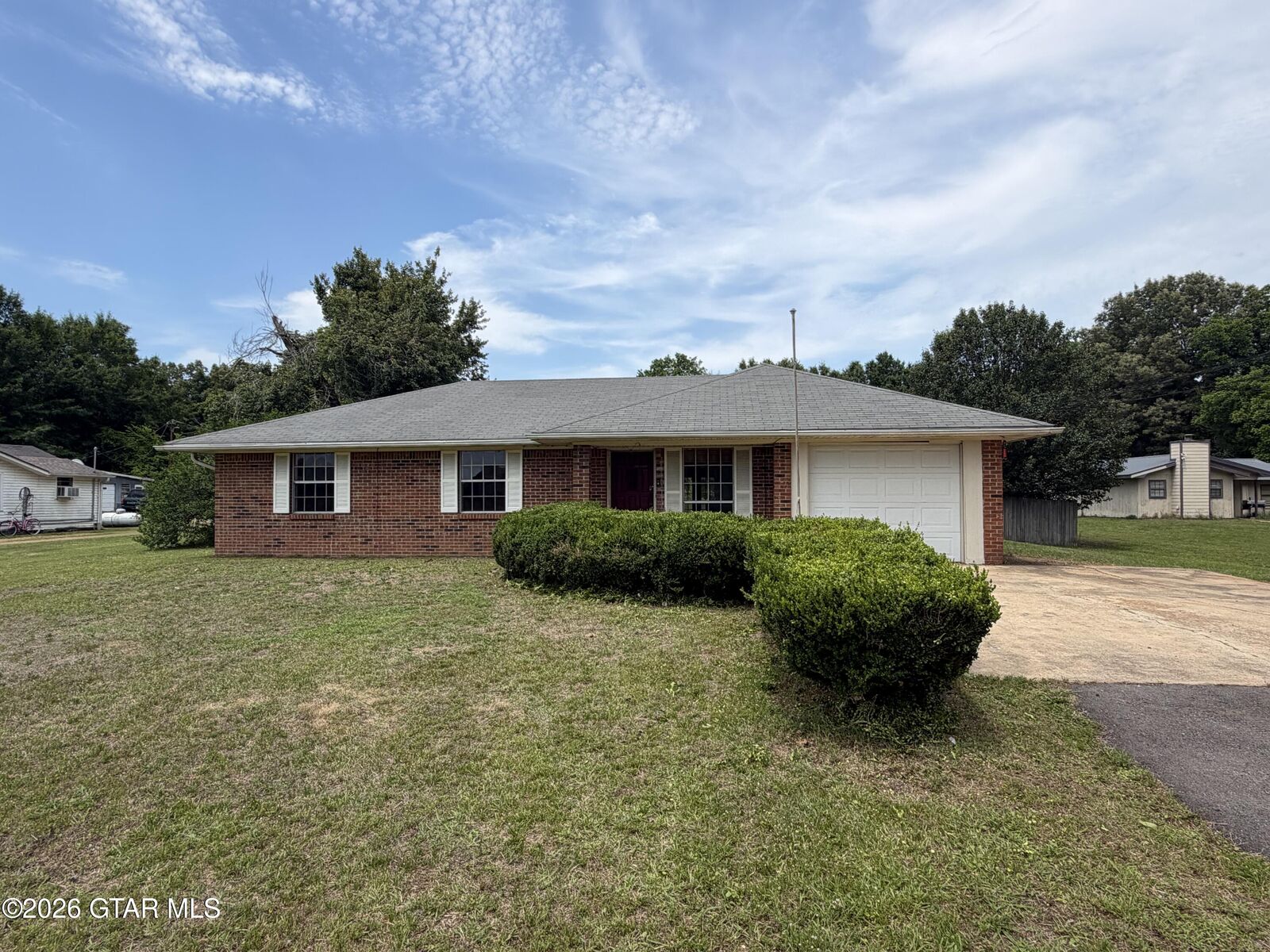 Property Photo:  1682 E Tva Road  MS 39773 