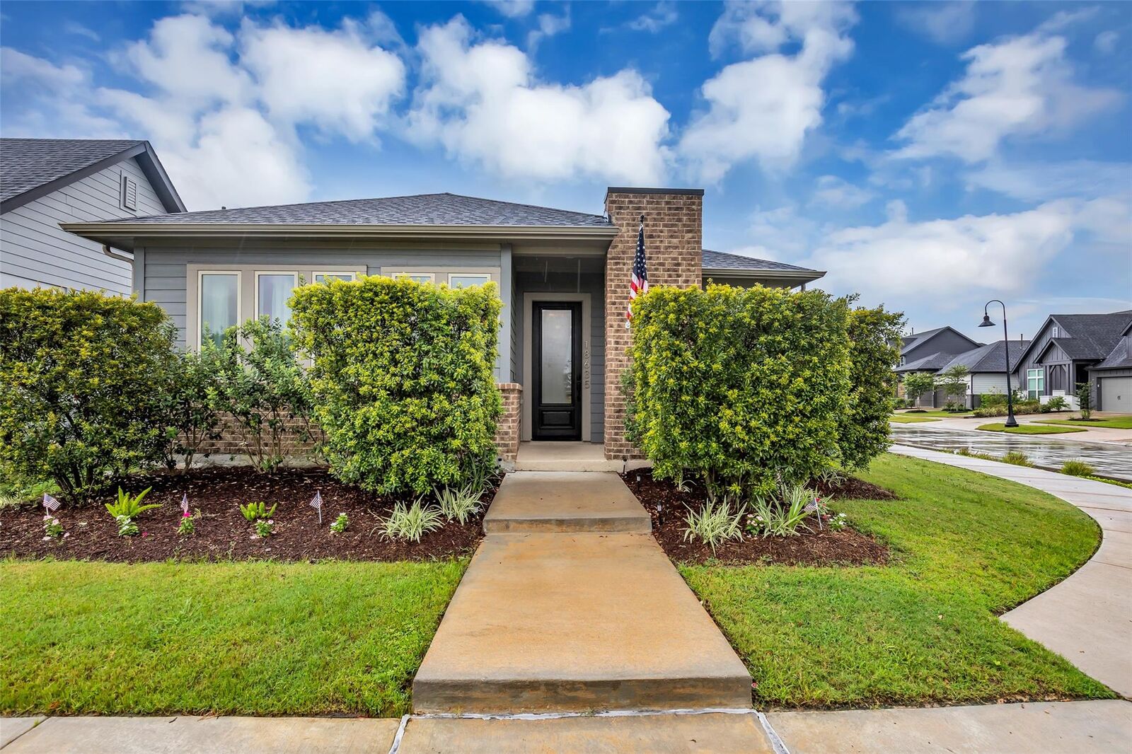 Property Photo: 18635 Adventurous Way TX 77433