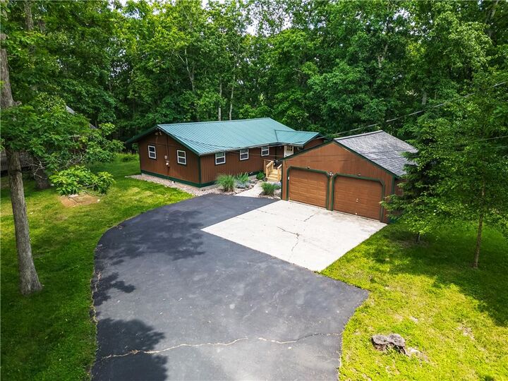 Property Photo:  307 Timber Hill Road  PA 18332 