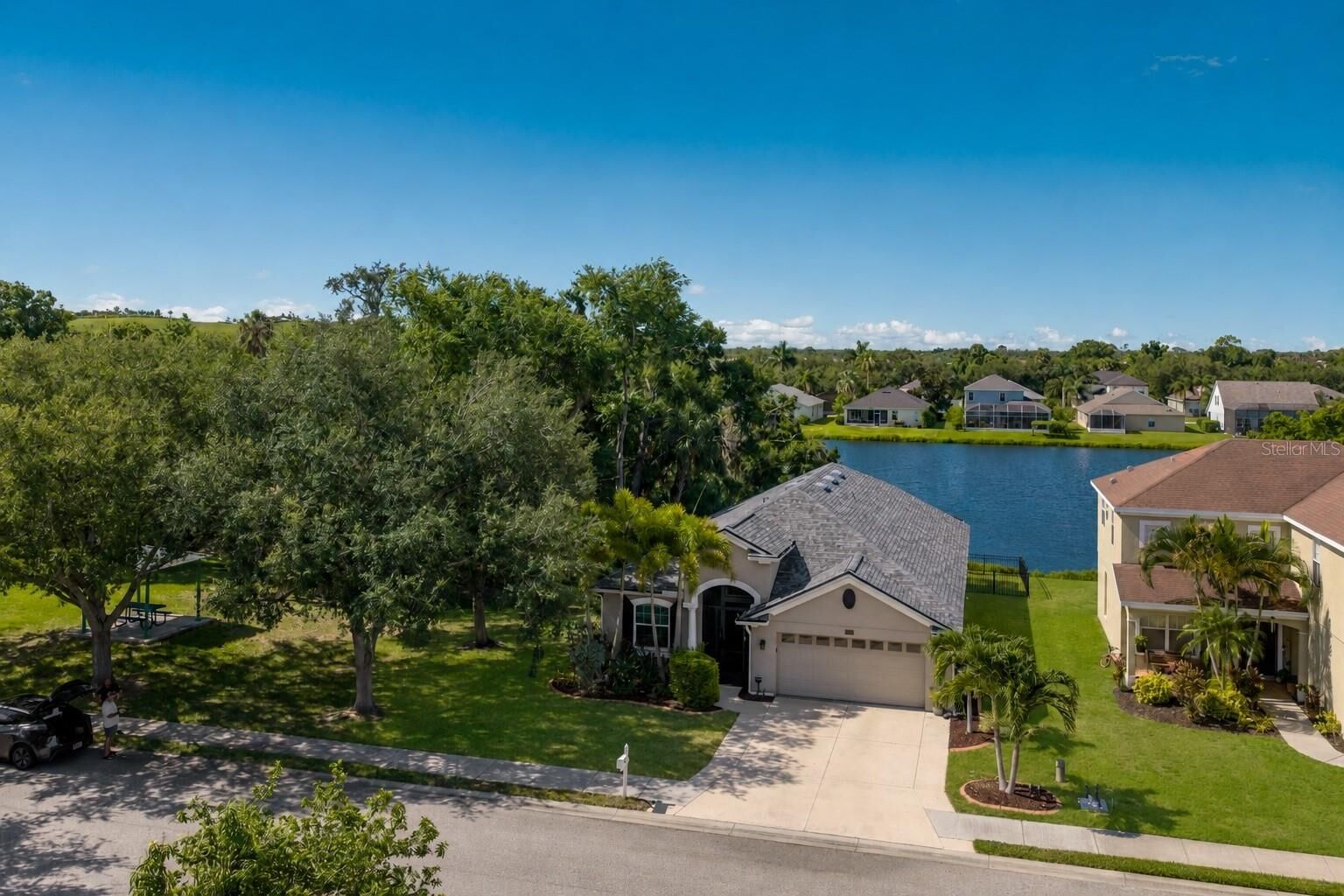 Property Photo:  5030 58th Terrace E  FL 34203 