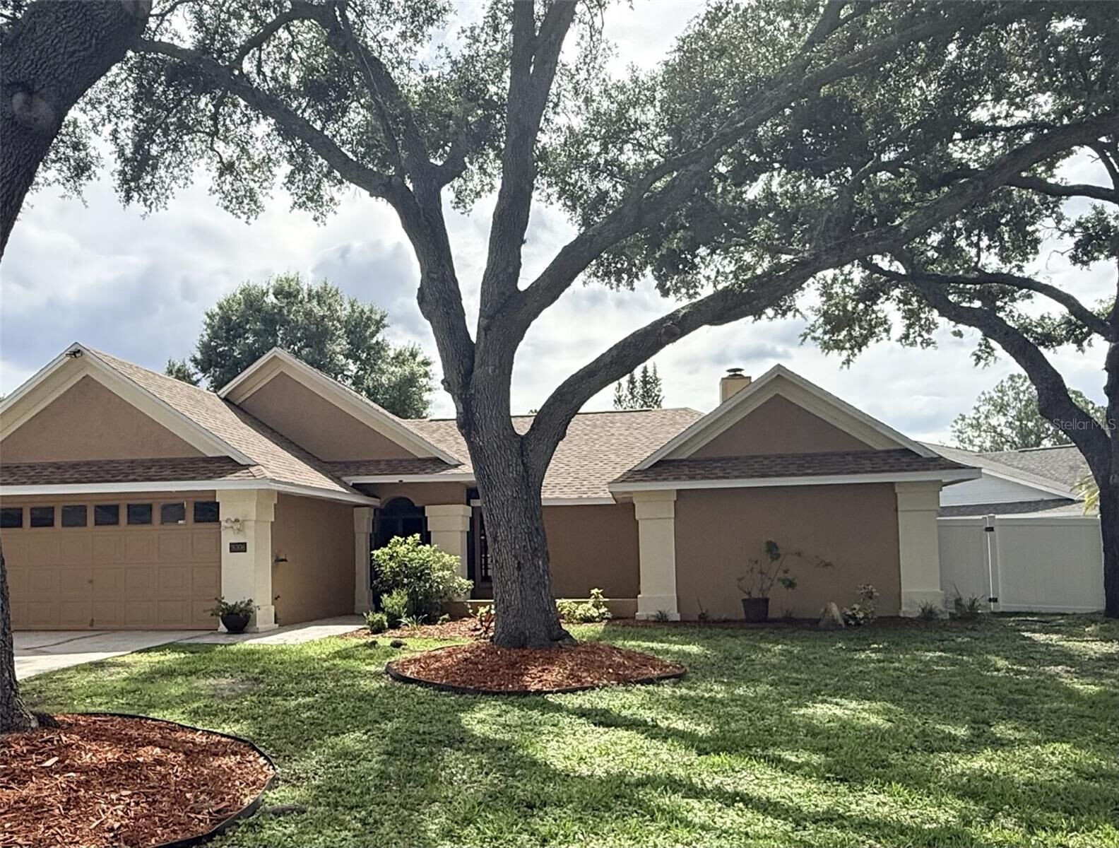 Property Photo:  18306 Felspar Way  FL 33647 